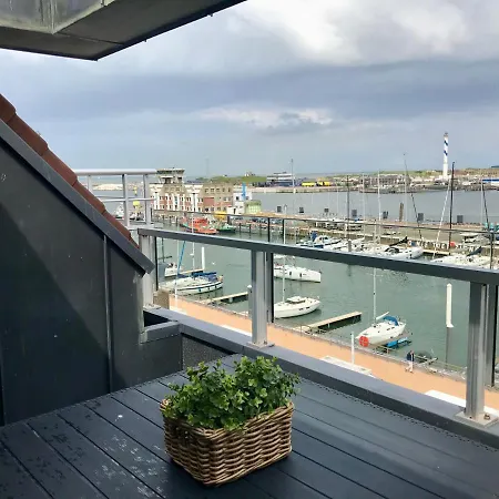 Cousteau - Terras, Zeezicht, Marina Ostend