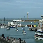Апартаменты Cousteau - Terras, Zeezicht, Marina Остенде