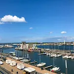 Cousteau - Terras, Zeezicht, Marina Apartman