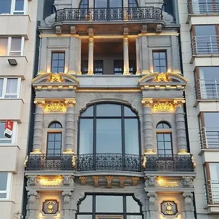 Cousteau - Terras, Zeezicht, Marina